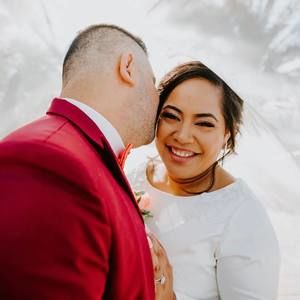 Meet your Posher, Akanesi